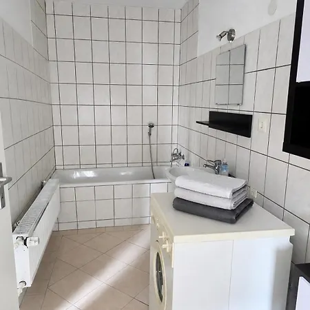 Haupthaus Apartment Meisdorf